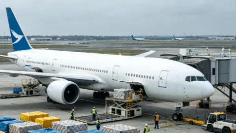 Air Freight from Vietnam to Brazil