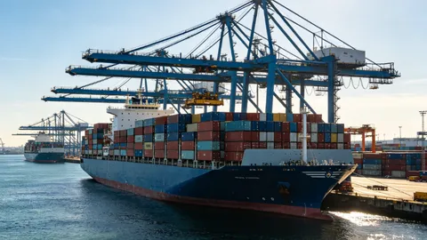 Door-to-Door vs Port-to-Port Shipping: Pros and Cons