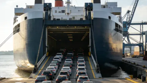 Shipping Car from China to USA Cost RORO or Container